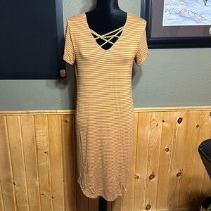 Maurices “24/7” short sleeved dress